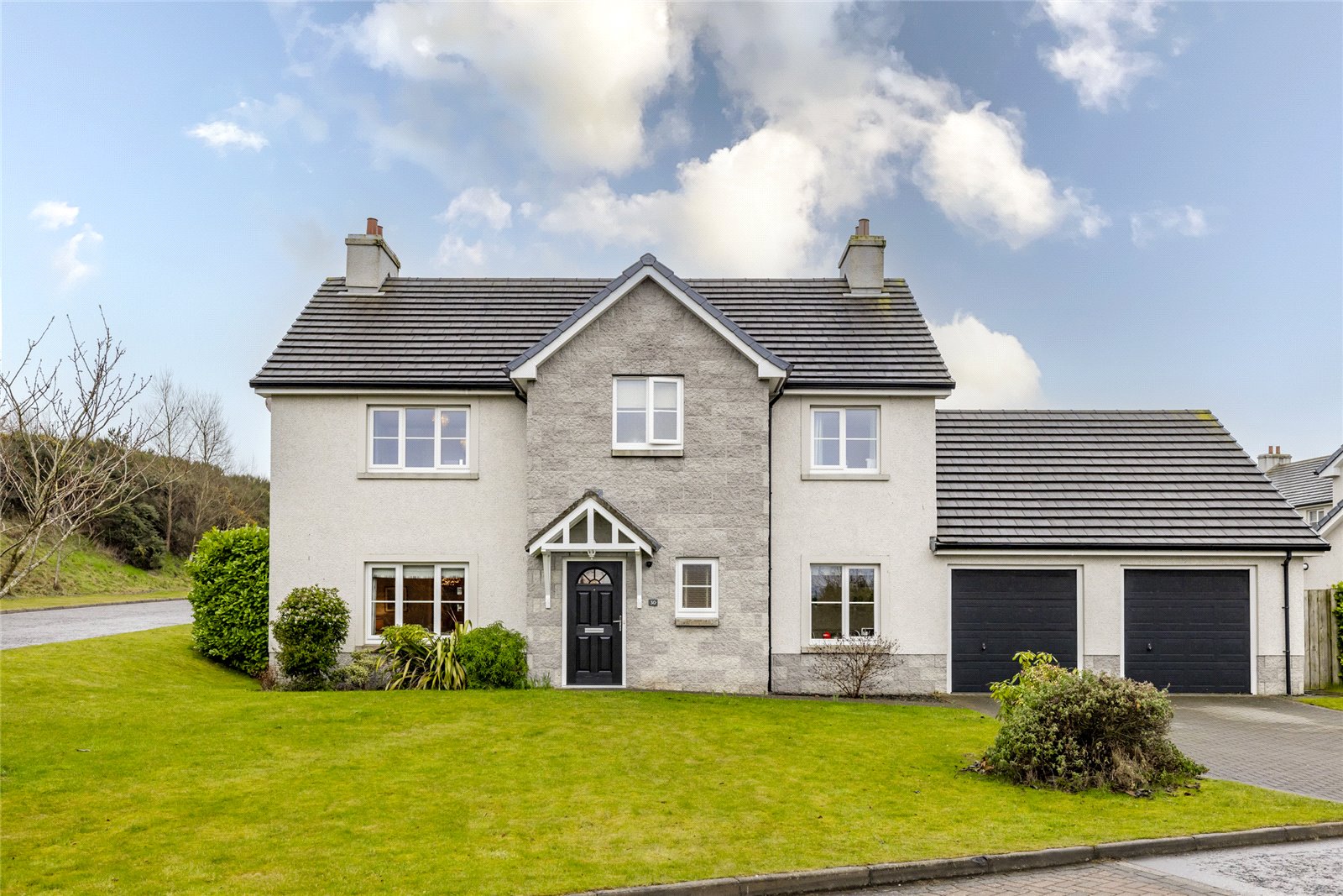 30 Deeside Brae